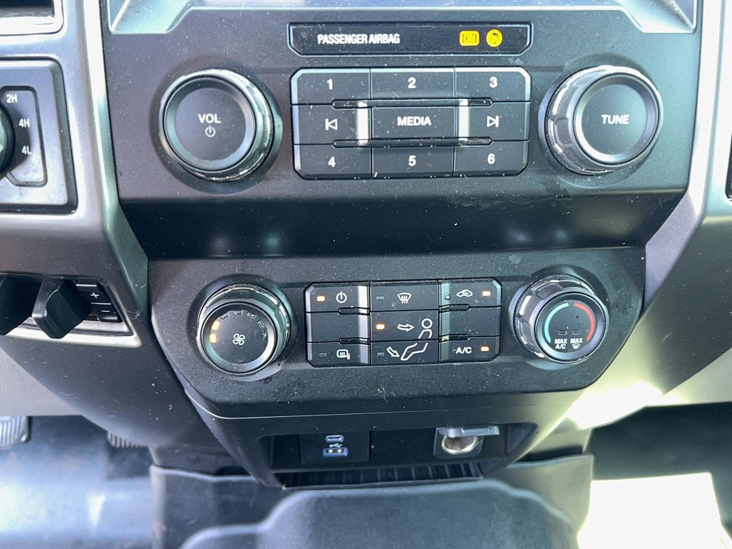 Used 2020 Ford F250 XLT image 19