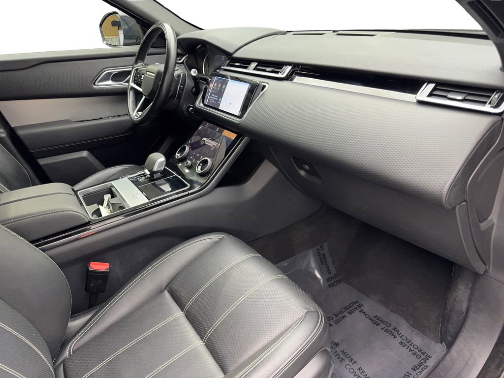 Used 2022 Land Rover Range Rover Velar R-Dynamic S image 52