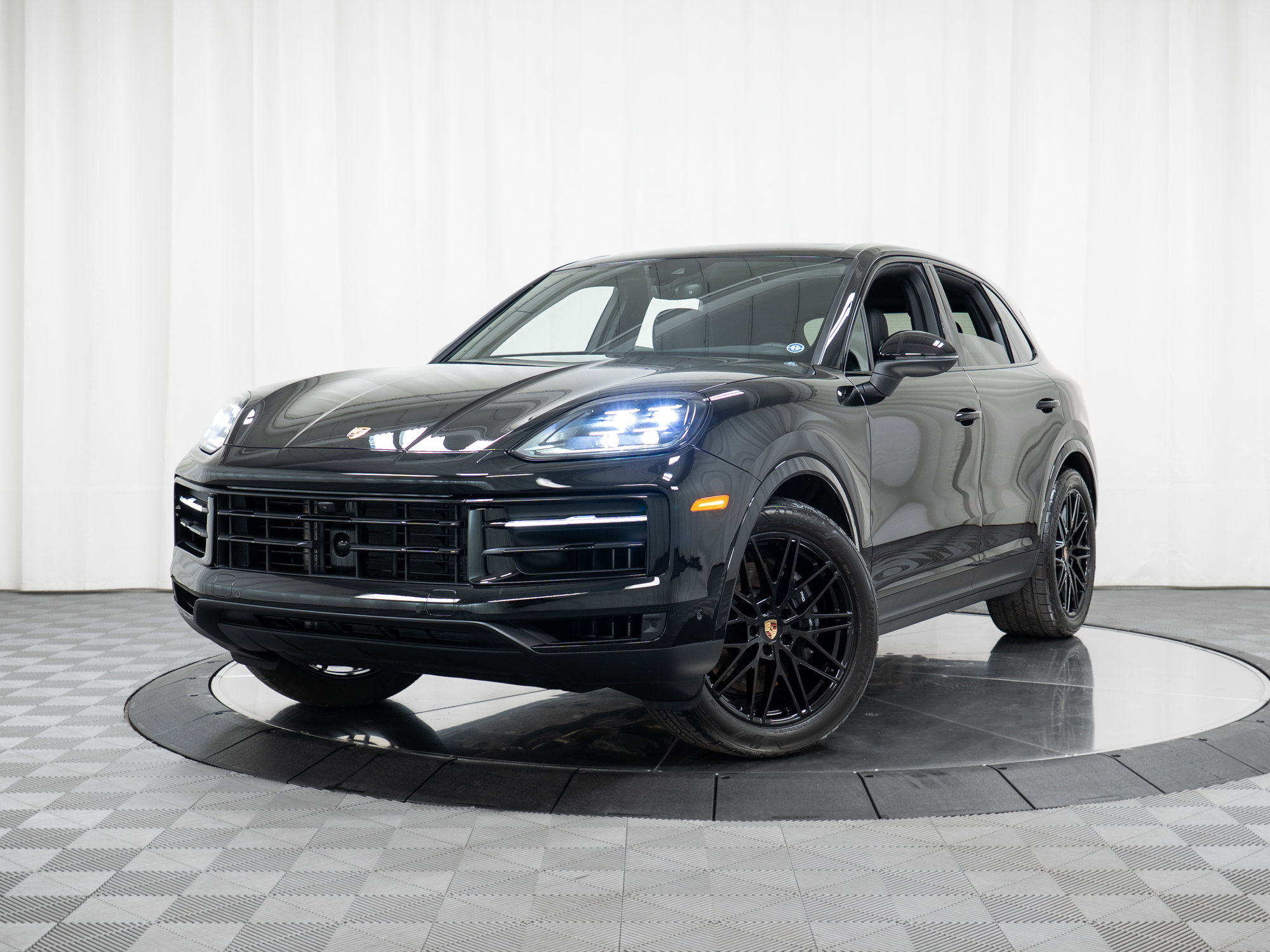New 2026 Porsche Cayenne image 31