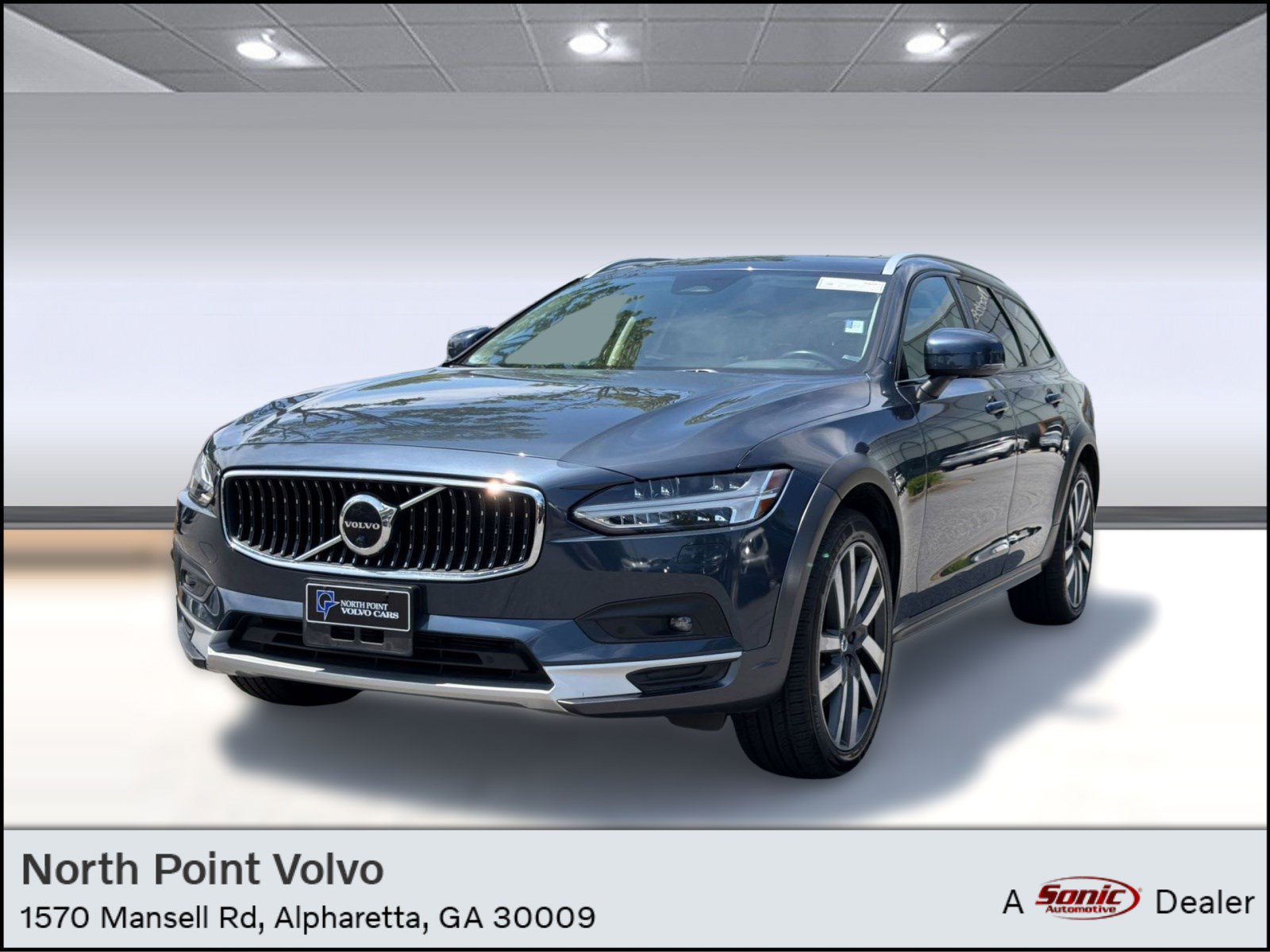 Certified 2022 Volvo V90 B6 Cross Country w/ Advanced Package AWD/4WD image 1