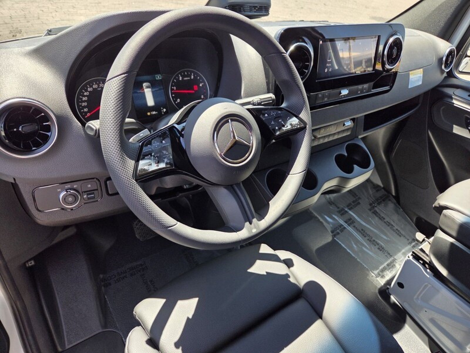 New 2026 Mercedes-Benz Sprinter 2500 image 12
