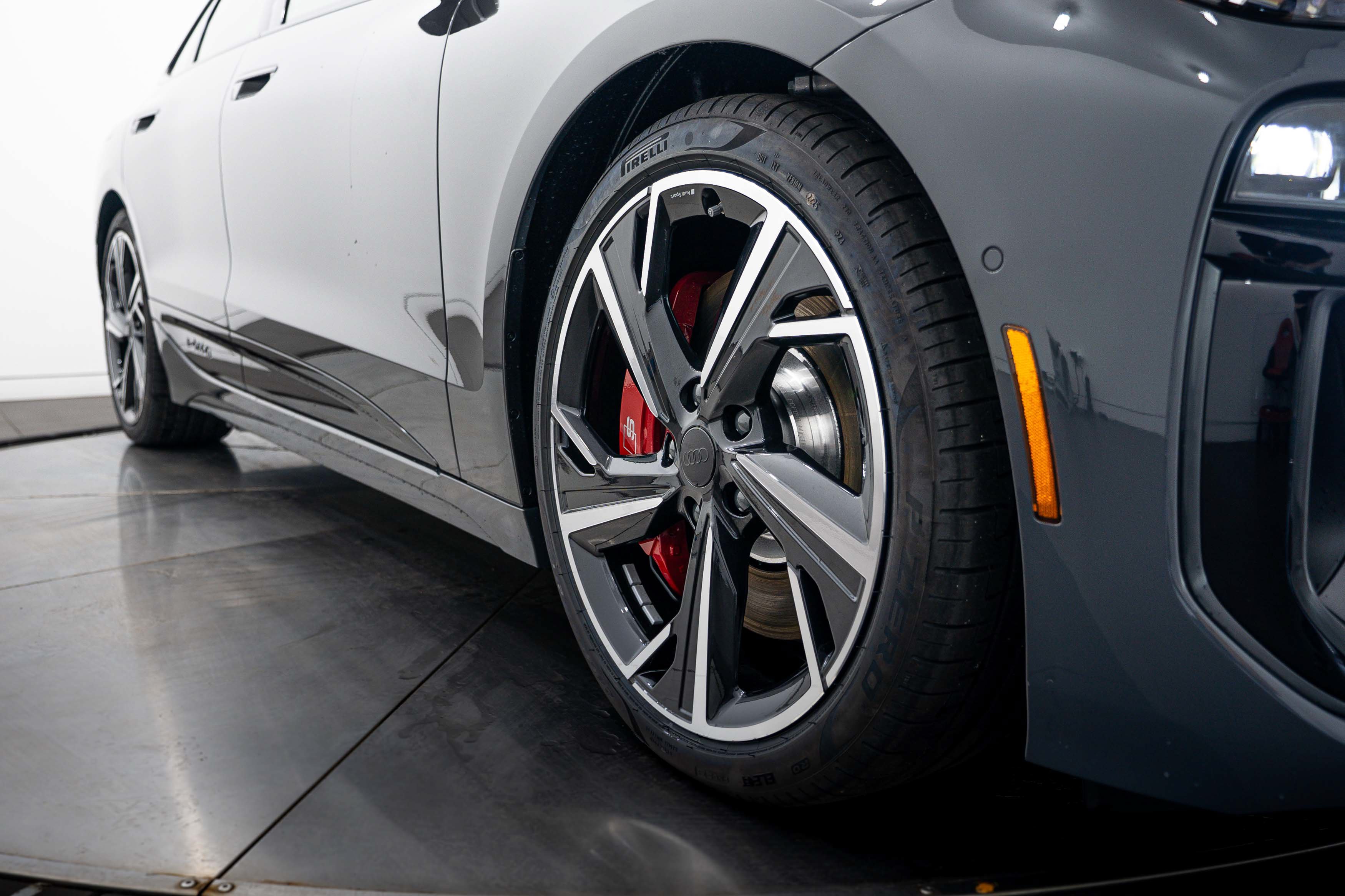 New 2027 Audi S6 e-tron Prestige AWD/4WD image 22