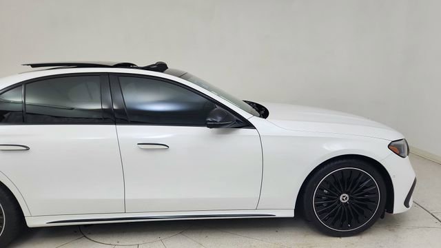 Used 2024 Mercedes-Benz E 450 4MATIC Sedan w/ Airmatic Package image 8