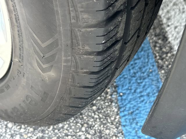 Used 2021 Chevrolet Equinox LT image 15