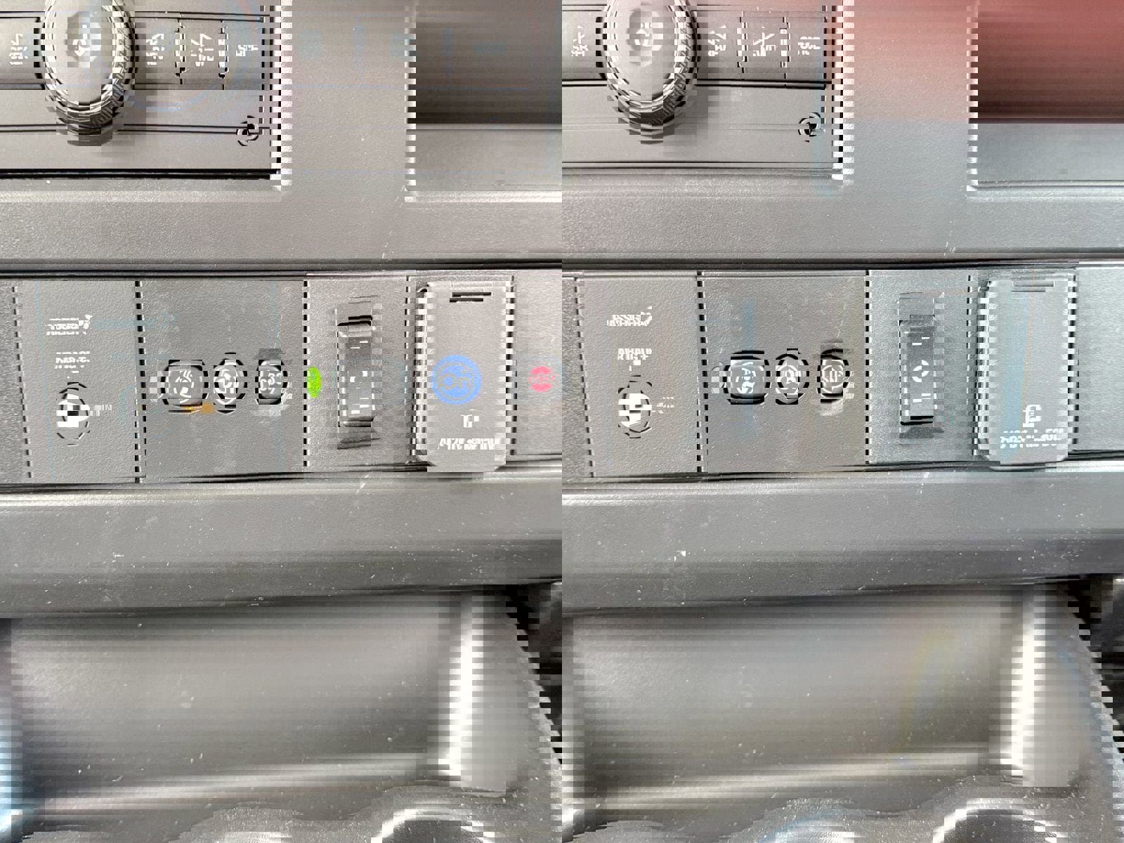 New 2025 Chevrolet Express 3500 w/ Power Convenience Package RWD image 31