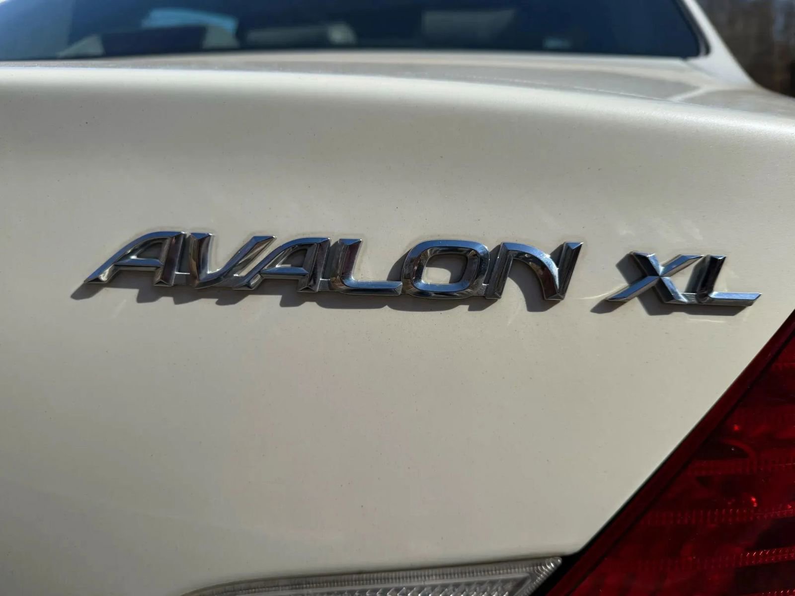 Used 2001 Toyota Avalon XL FWD image 11