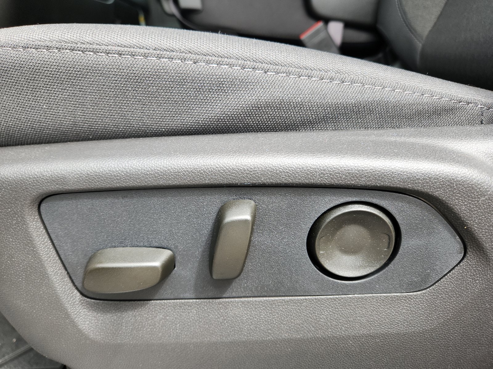 New 2026 Chevrolet Silverado 1500 RST w/ RST Select Package AWD/4WD image 13