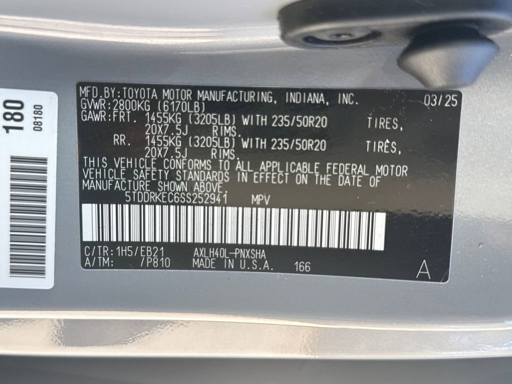 Used 2025 Toyota Sienna XSE w/ XSE Plus Package image 30