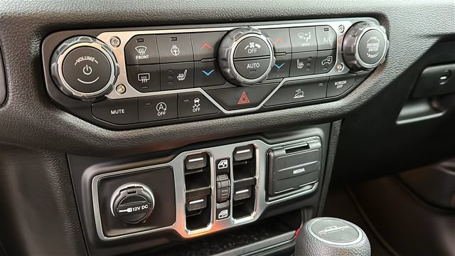 New 2026 Jeep Gladiator Sport AWD/4WD image 15