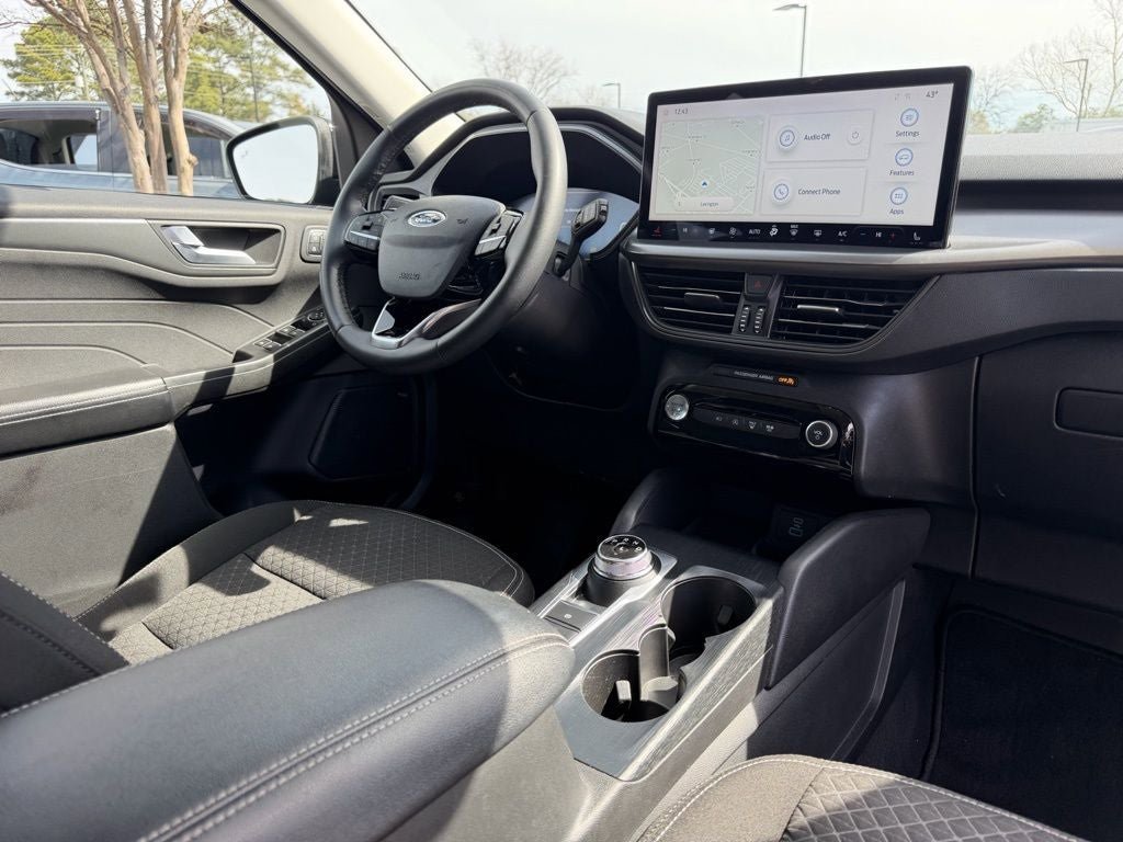 Certified 2023 Ford Escape Active w/ Tech Pack #2 image 17