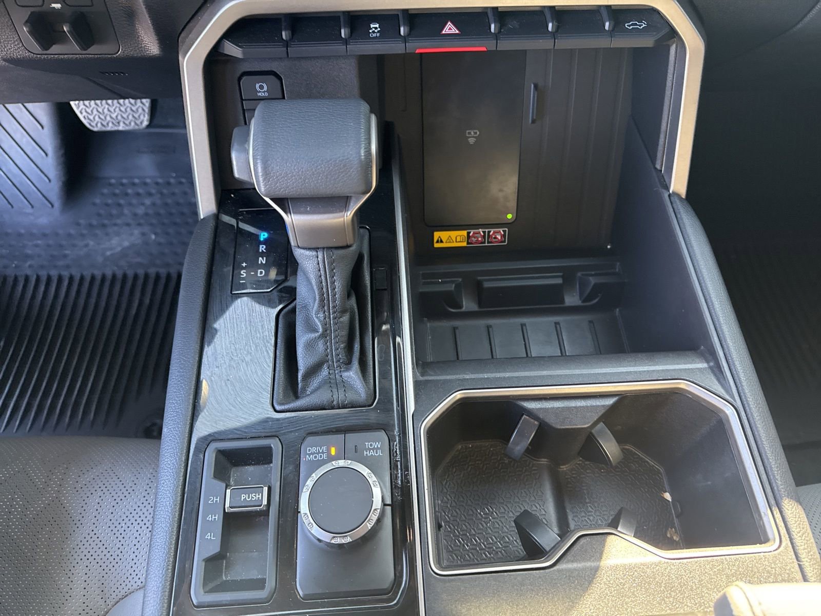 Used 2025 Toyota Tundra Limited image 14