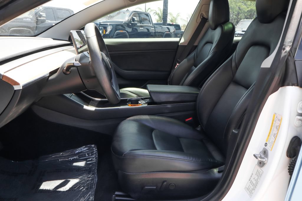 Used 2020 Tesla Model 3 Long Range AWD/4WD image 16