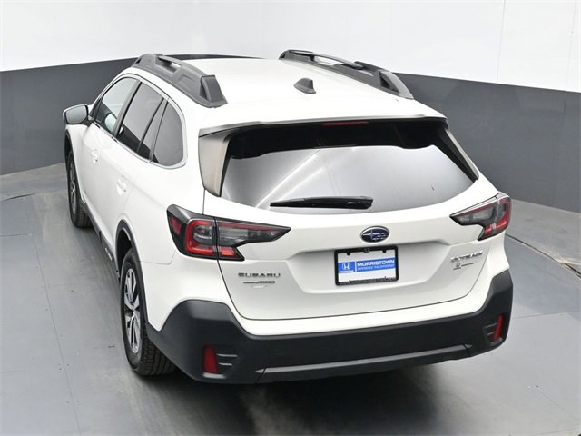 Used 2022 Subaru Outback Premium image 35
