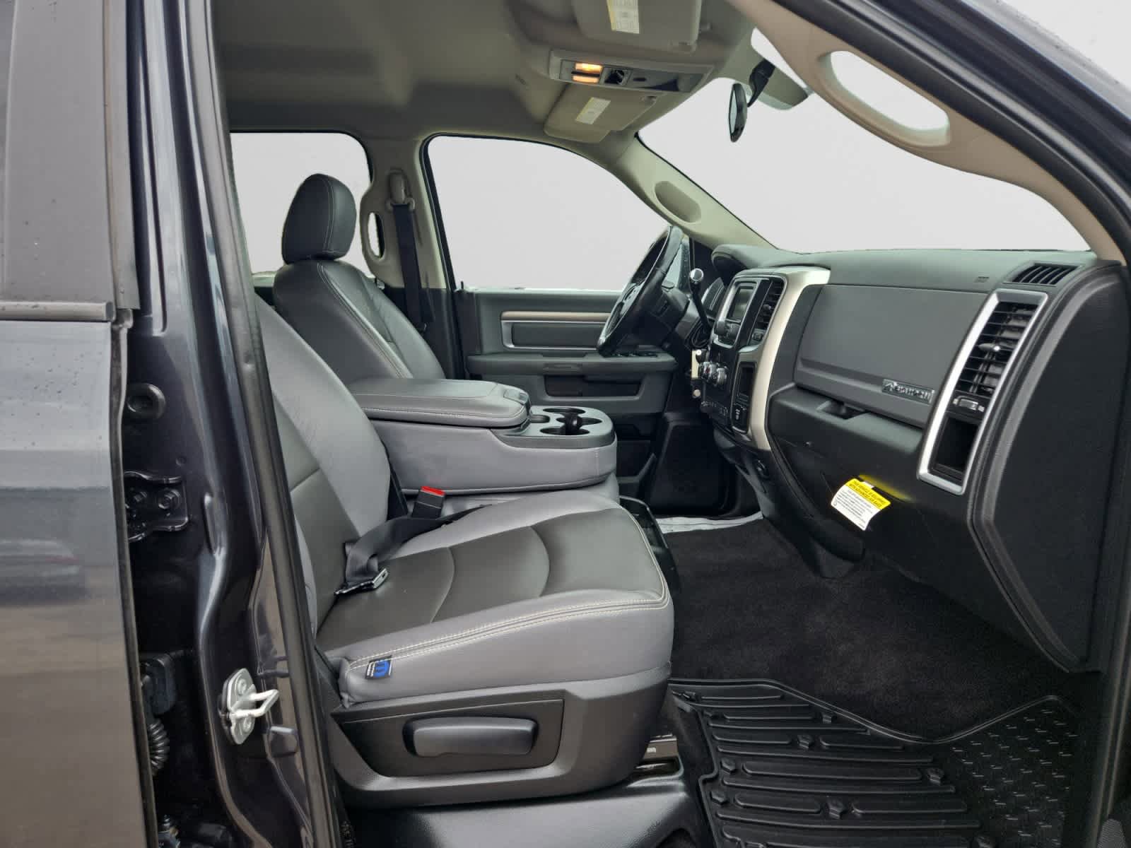 Used 2017 RAM 2500 Big Horn image 15