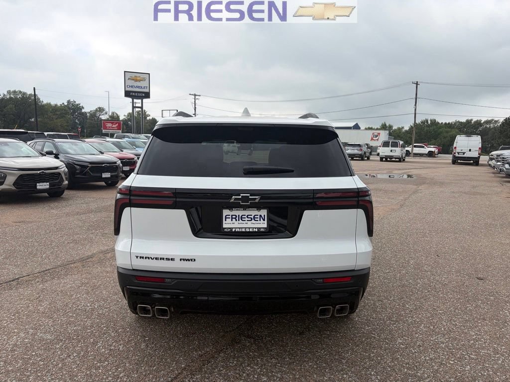 New 2027 Chevrolet Traverse LT w/ Midnight/Sport Edition AWD/4WD image 4