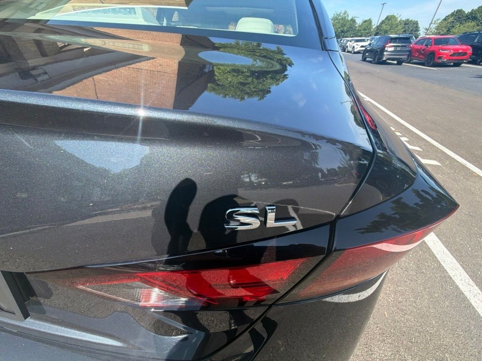 Used 2019 Nissan Altima 2.5 SL FWD image 9