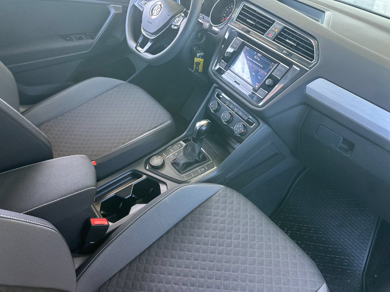 Used 2021 Volkswagen Tiguan S AWD/4WD image 16