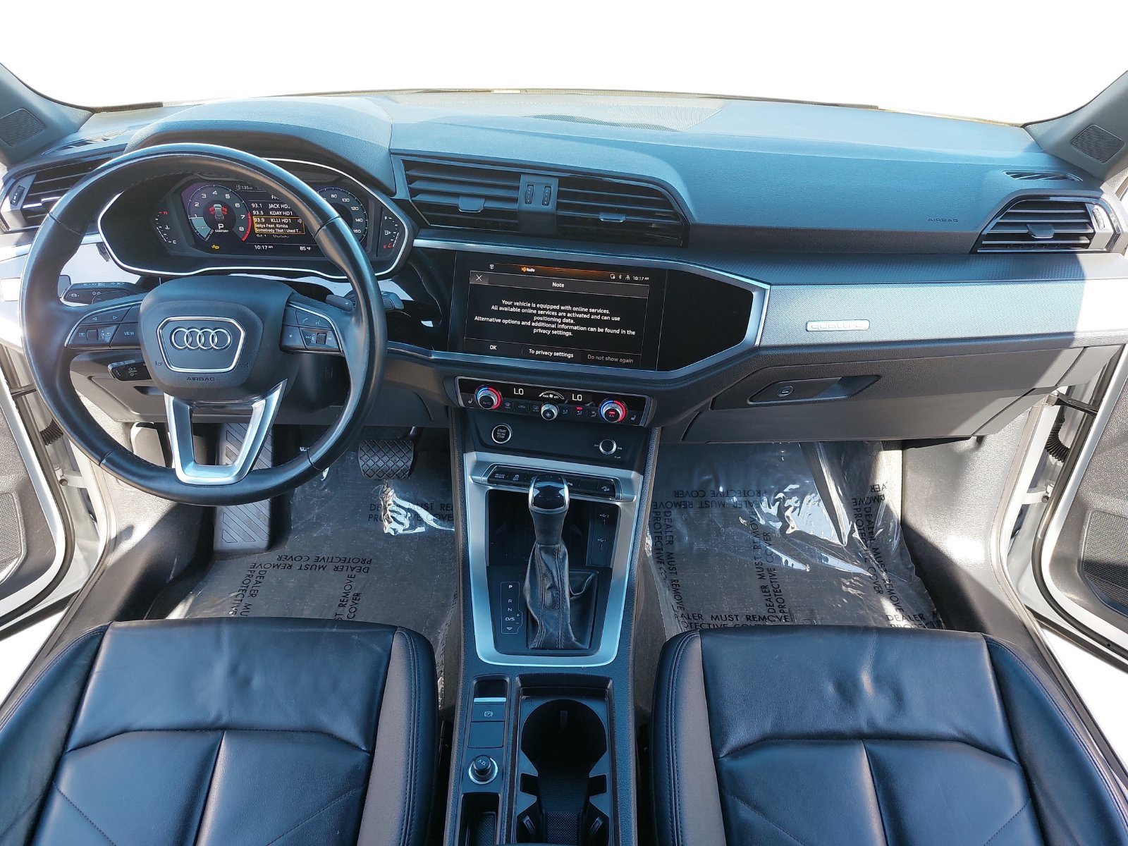Used 2024 Audi Q3 2.0T Premium w/ Convenience Package AWD/4WD image 9