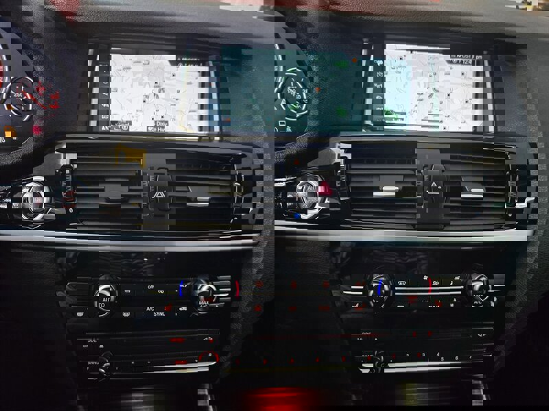 Used 2017 BMW X3 xDrive28i image 25