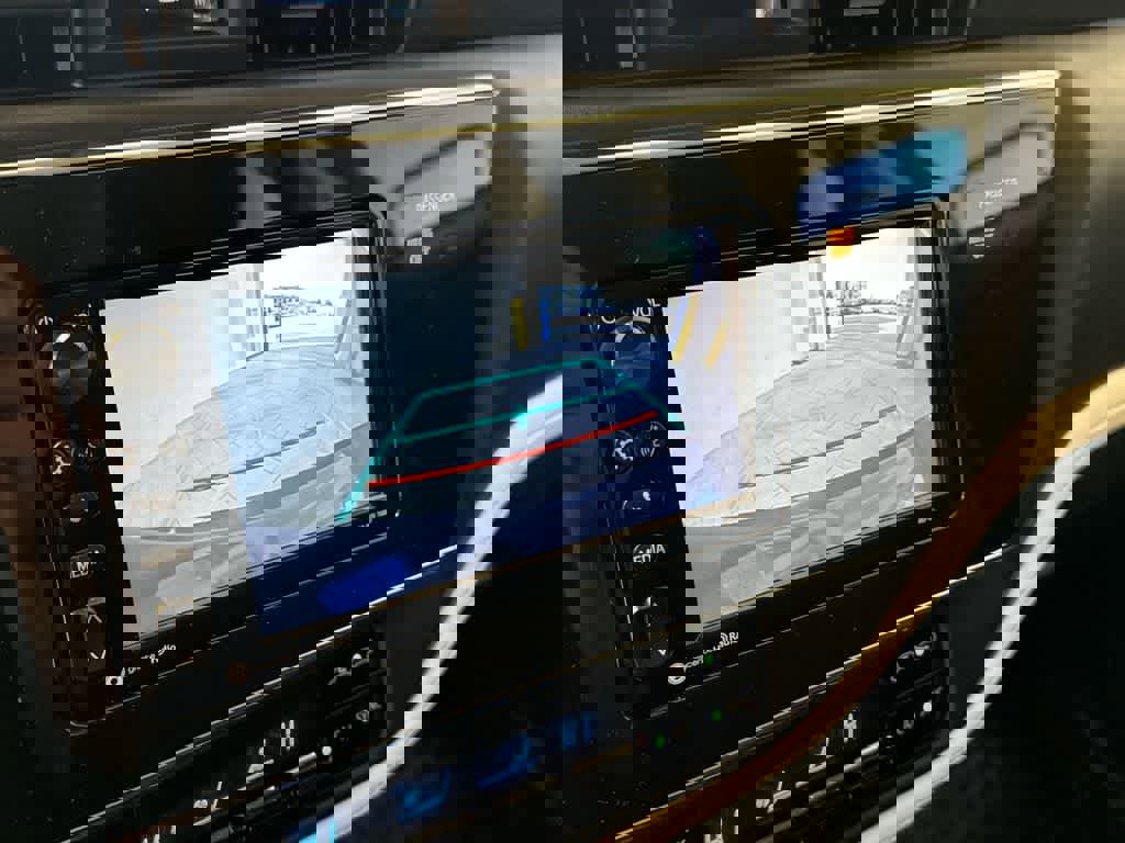 Used 2017 Toyota Corolla iM image 29