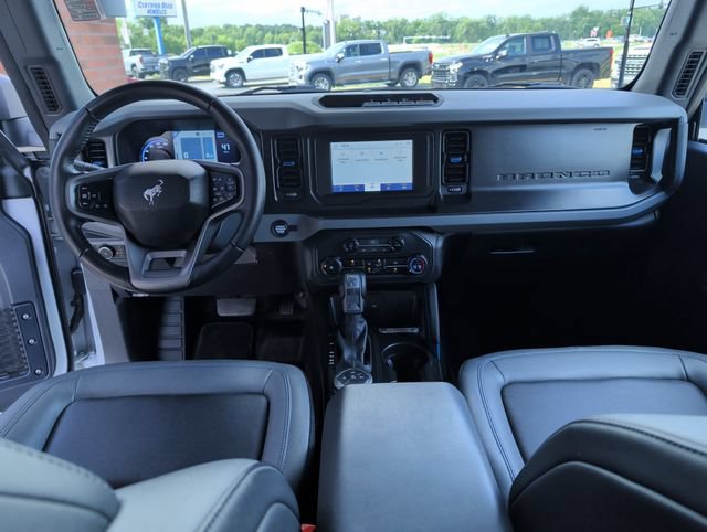 Used 2023 Ford Bronco Black Diamond AWD/4WD image 14