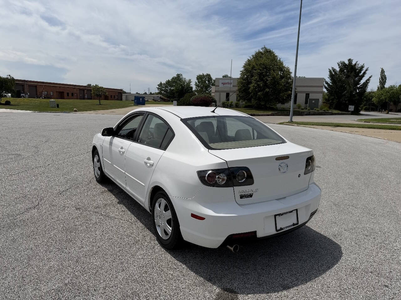 Used 2008 MAZDA MAZDA3 i Sport FWD image 3
