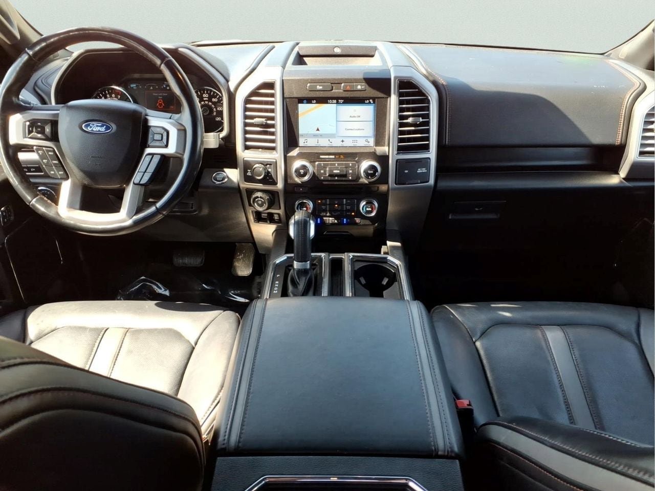 Used 2018 Ford F150 Platinum w/ Trailer Tow Package AWD/4WD image 11