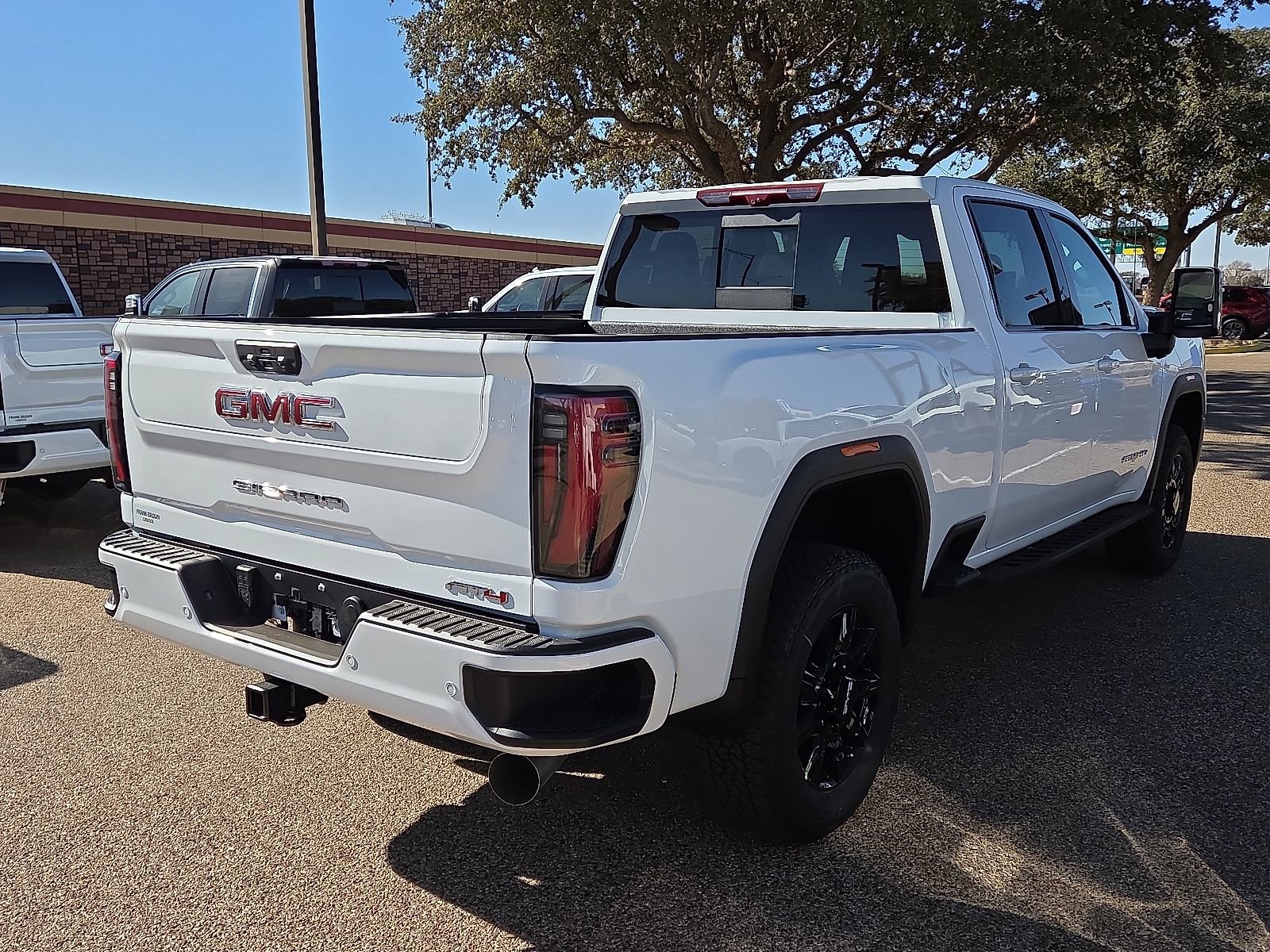 New 2026 GMC Sierra 2500 AT4 w/ AT4 Premium Plus Package image 4
