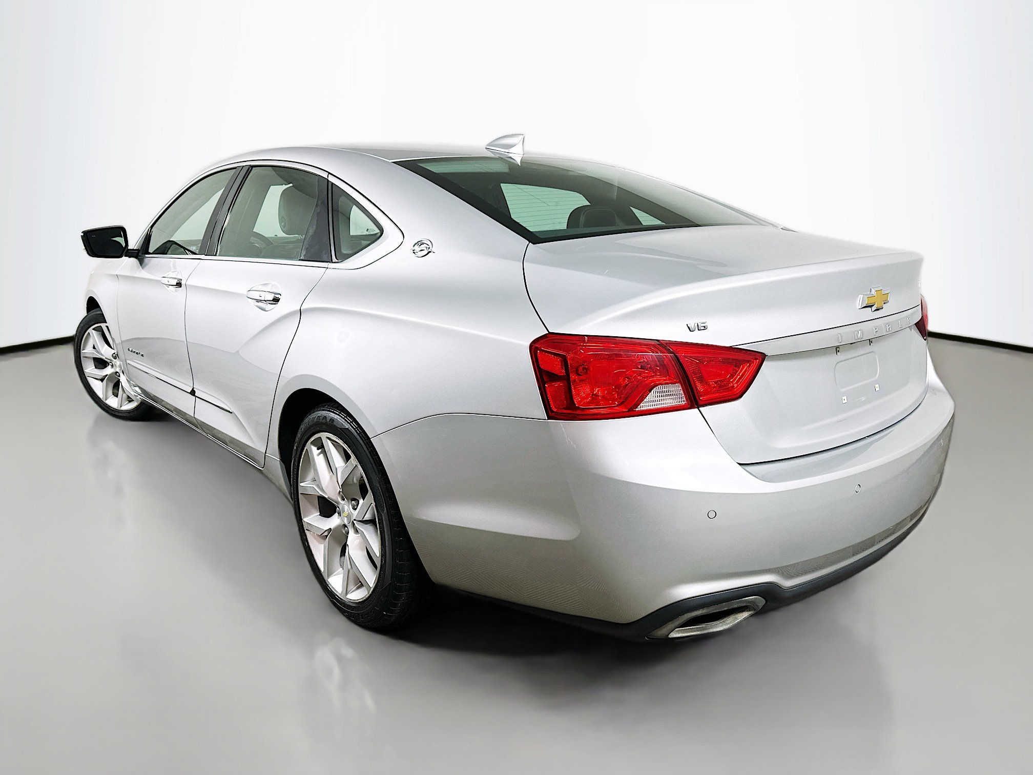 Used 2017 Chevrolet Impala Premier image 5