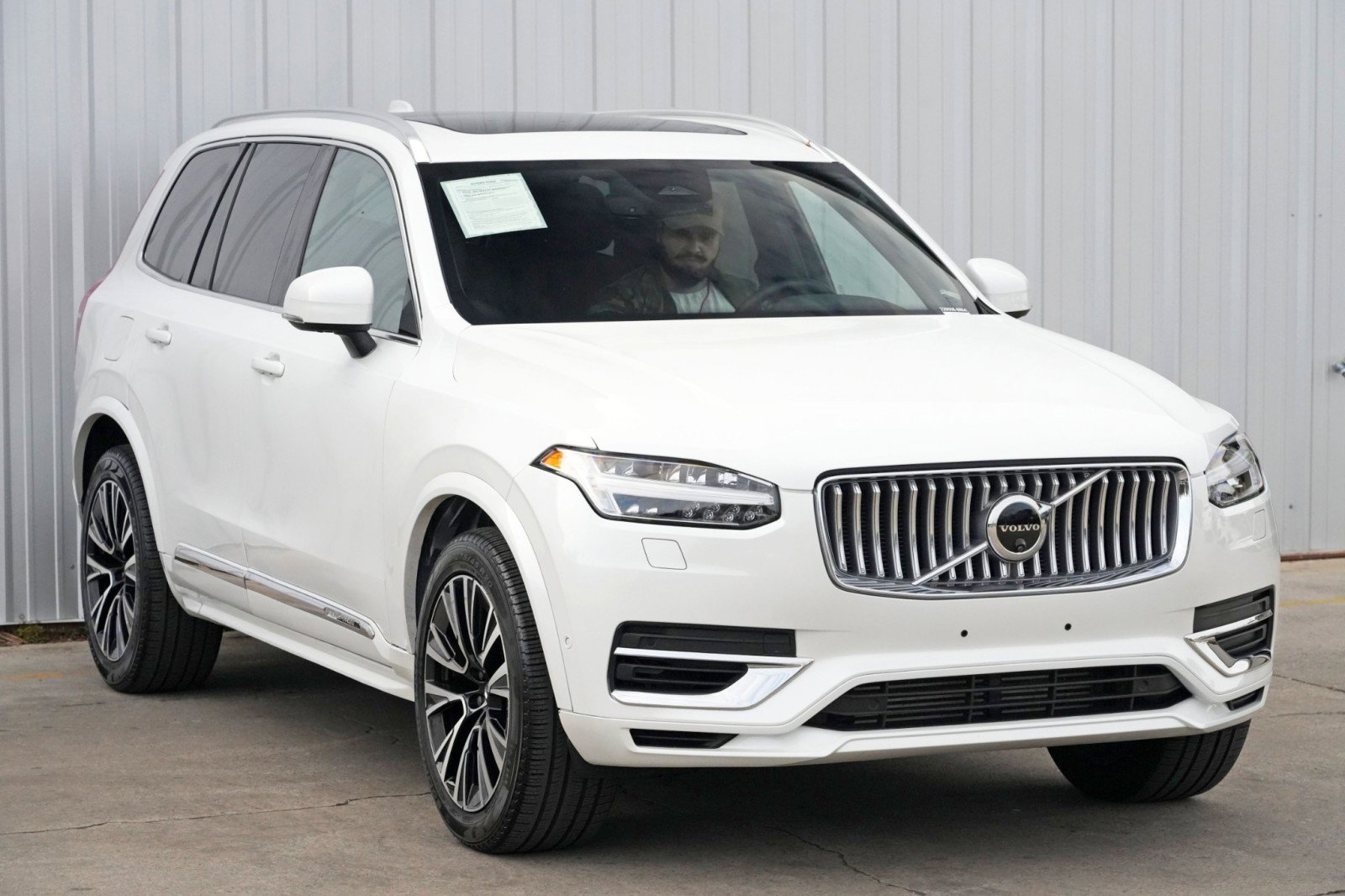 Used 2024 Volvo XC90 T8 Plus image 56