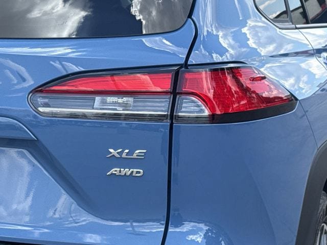Certified 2026 Toyota Corolla Cross XLE AWD/4WD image 7