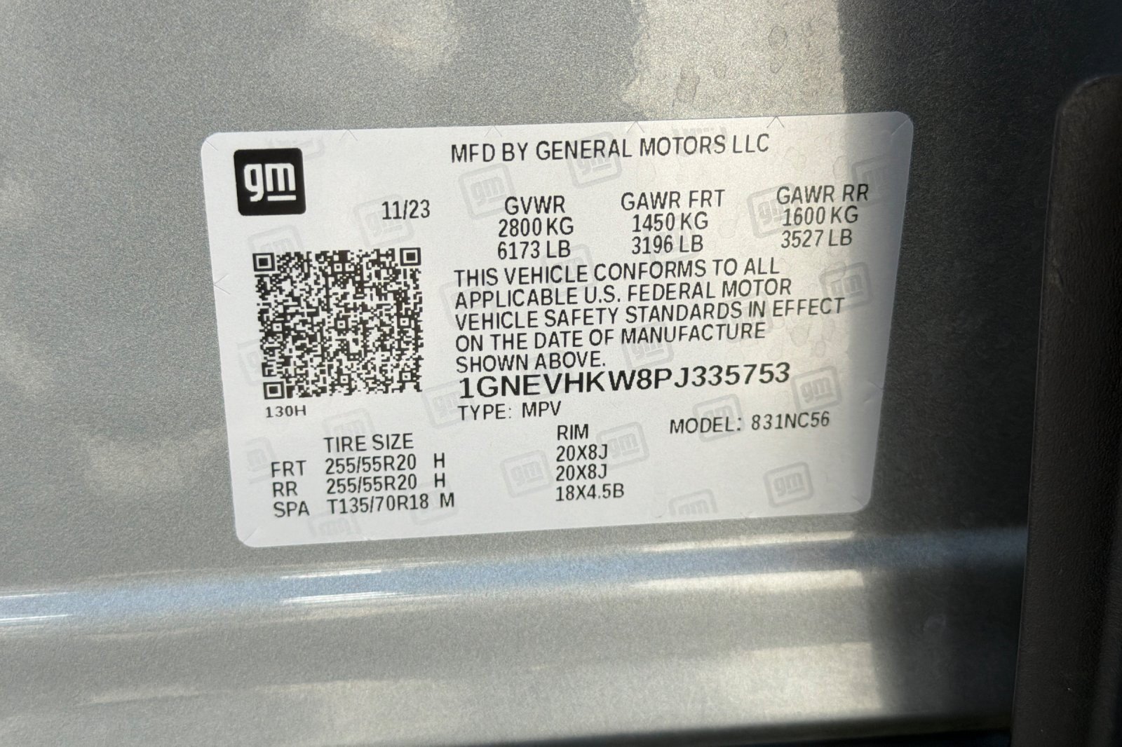 Used 2023 Chevrolet Traverse LT w/ Rear Camera Mirror Package AWD/4WD image 29