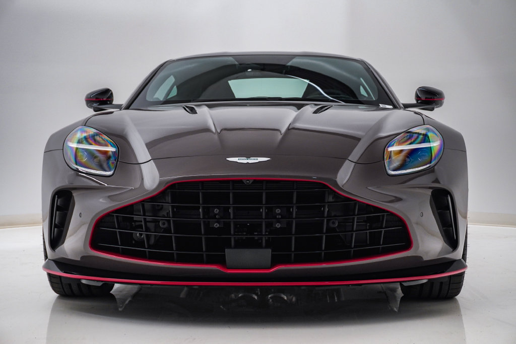 New 2026 Aston Martin V8 Vantage S RWD image 5