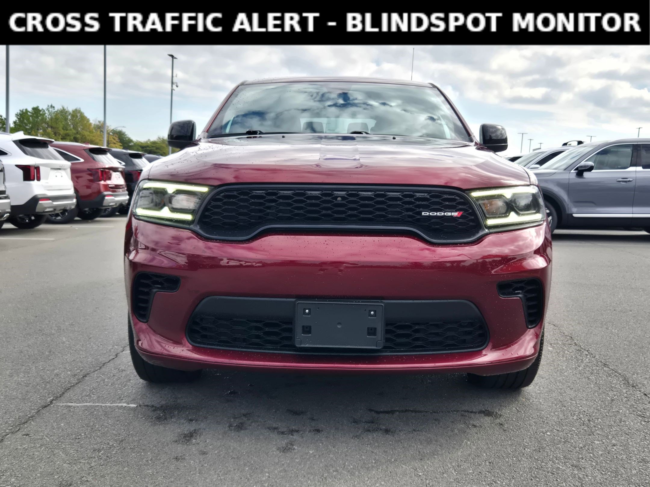 Used 2023 Dodge Durango GT image 2