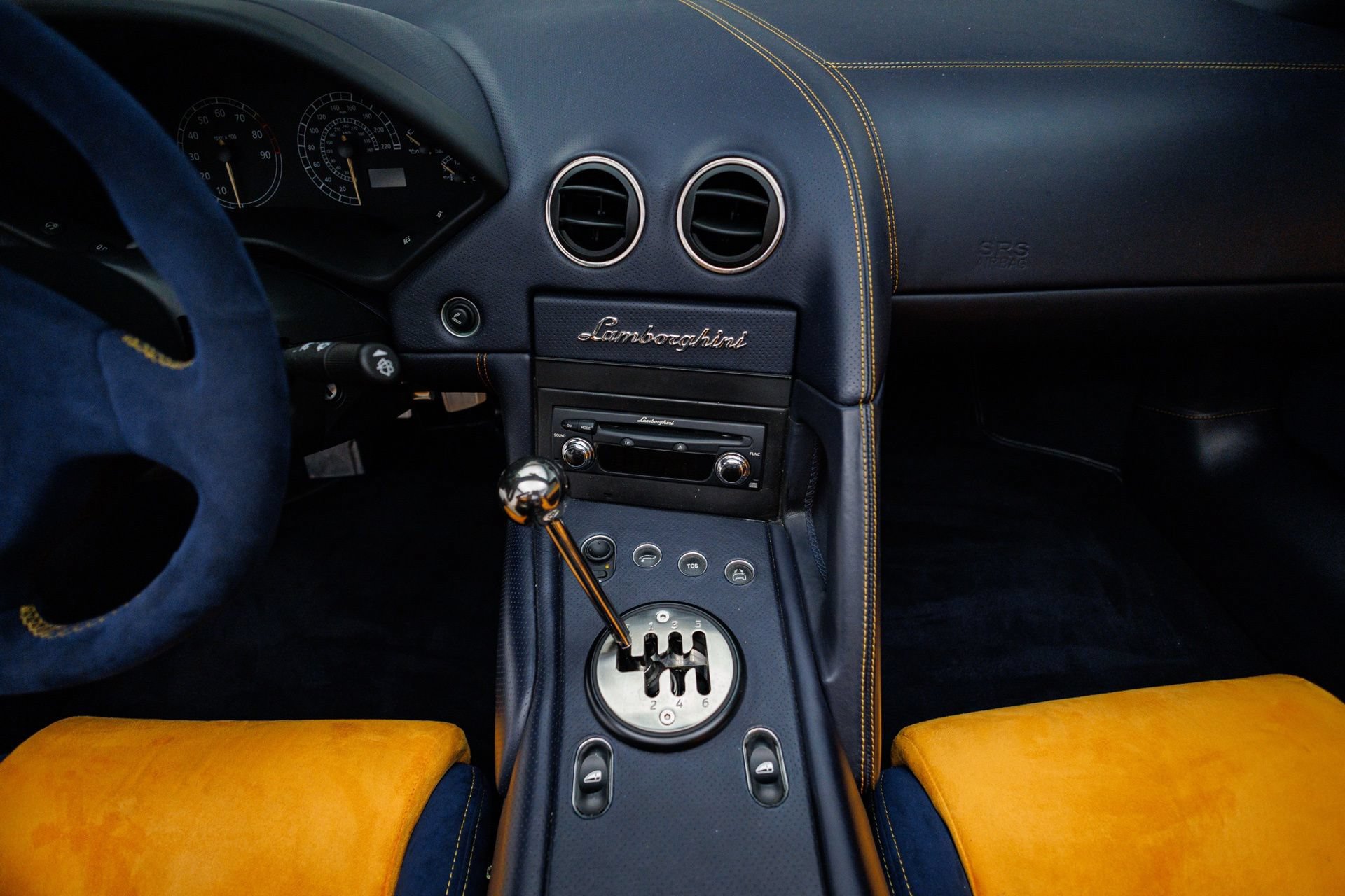 Used 2005 Lamborghini Murcielago Roadster AWD/4WD image 32