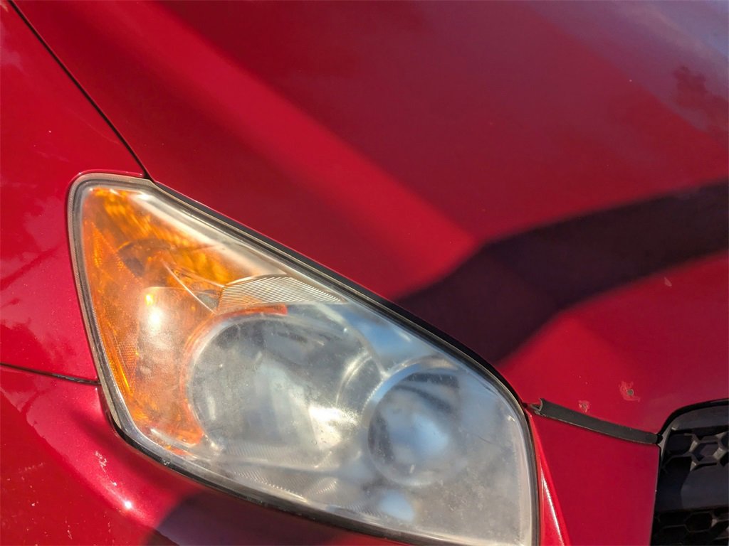 Used 2012 Toyota RAV4 FWD image 9