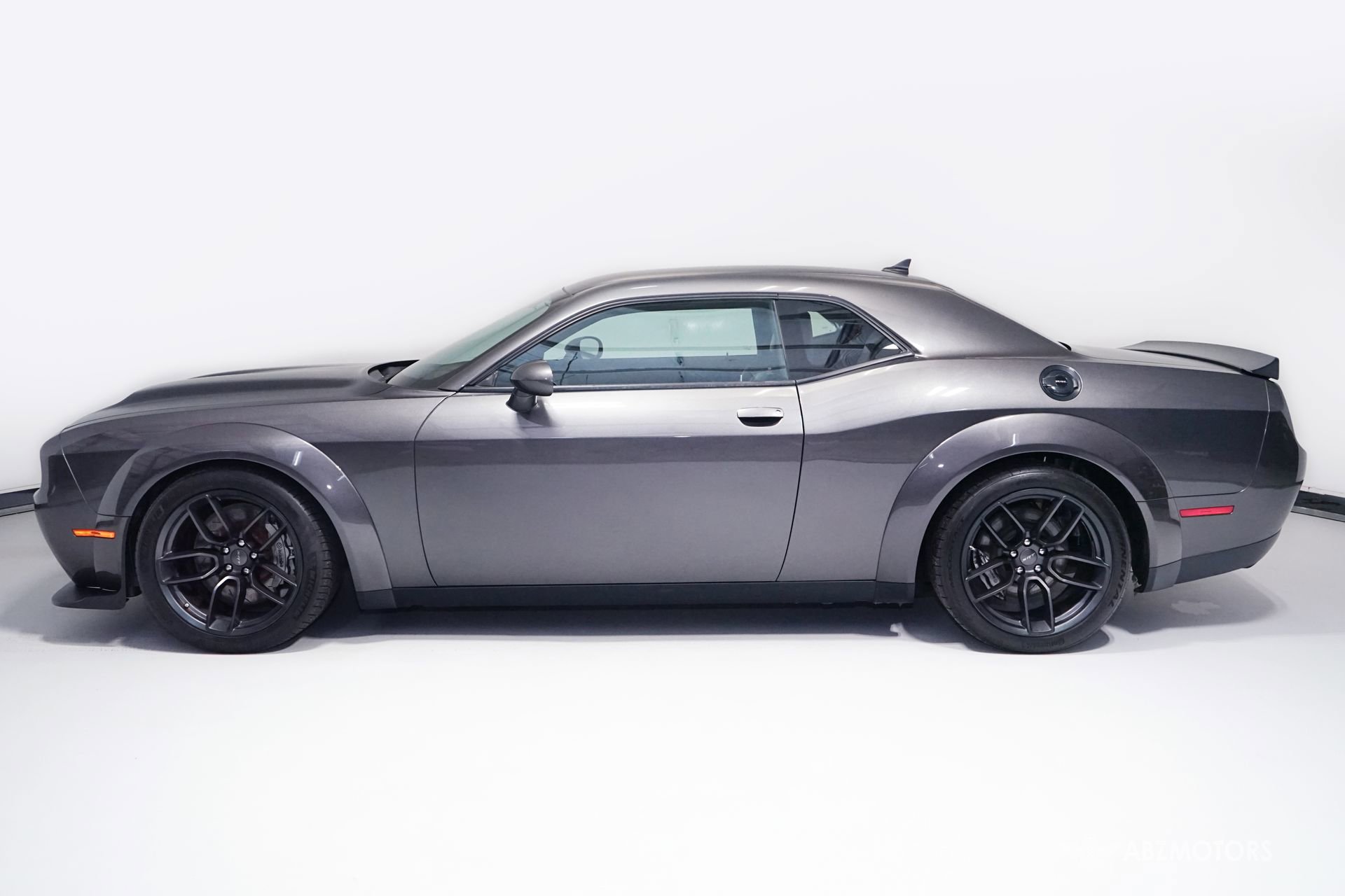 Used 2019 Dodge Challenger SRT Hellcat Redeye image 5