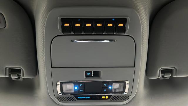 Used 2023 Ford F350 Lariat w/ Lariat Ultimate Package image 34