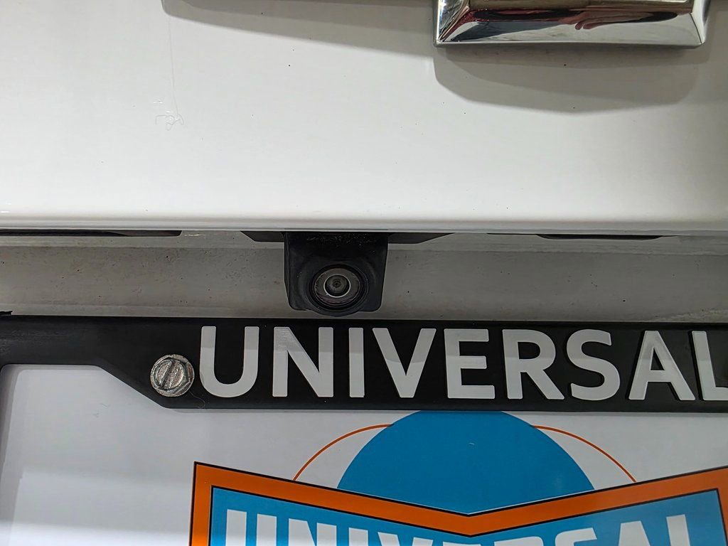 Used 2022 Chevrolet Malibu LS w/ Driver Confidence Package II FWD image 26