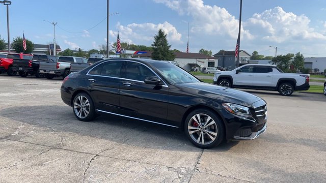 Used 2018 Mercedes-Benz C 300 4MATIC Sedan image 2
