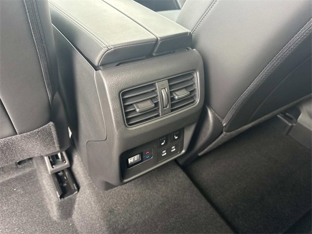 New 2026 Nissan Rogue Platinum image 15