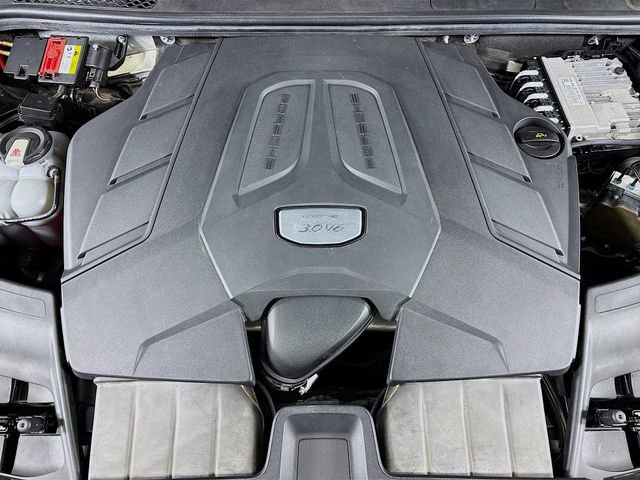 Used 2020 Porsche Cayenne AWD/4WD image 28