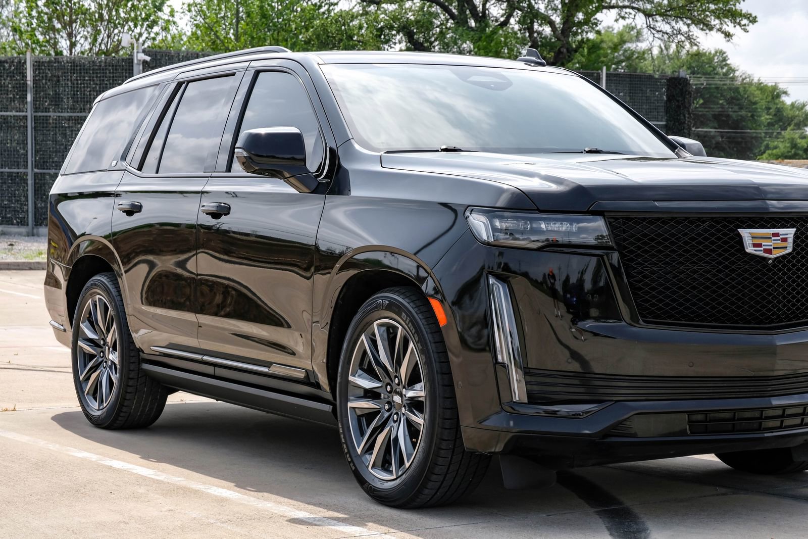 Used 2021 Cadillac Escalade Sport w/ Driver Assist Tech Package image 6