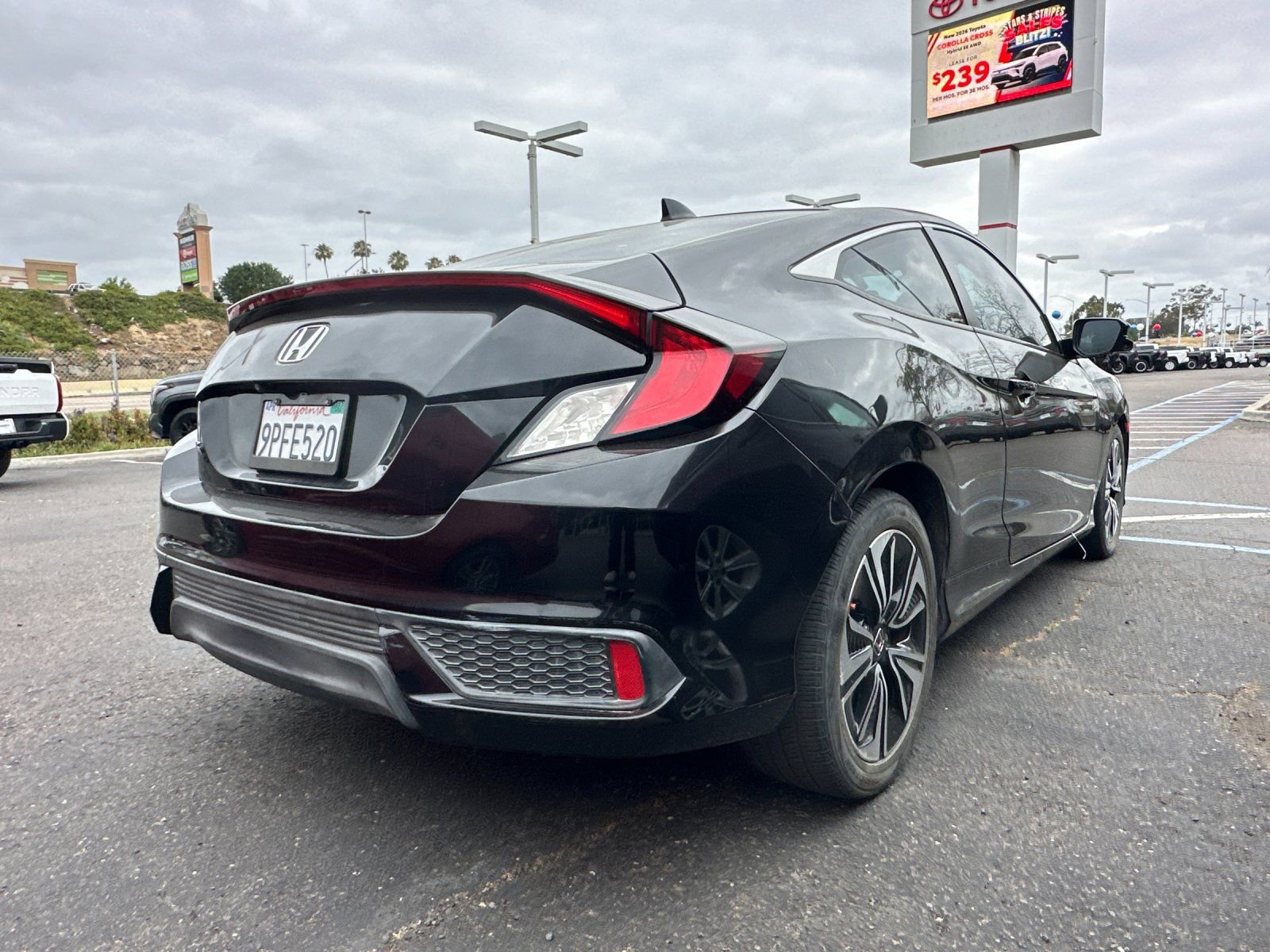 Used 2016 Honda Civic EX-L image 3