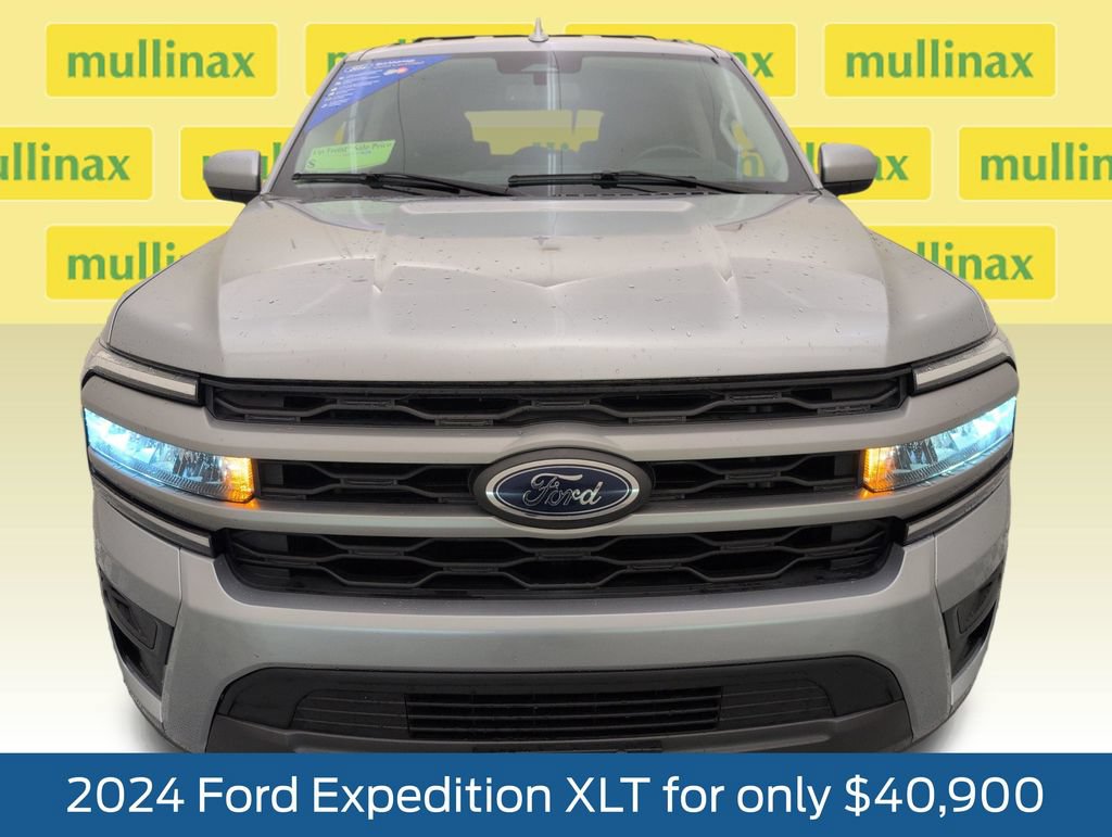 Certified 2024 Ford Expedition XLT AWD/4WD image 13