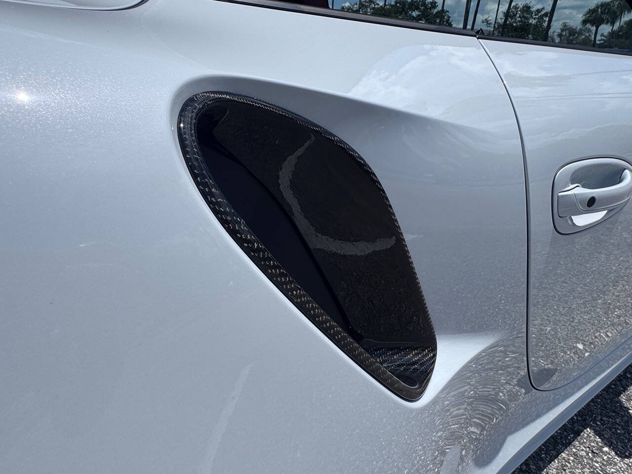 Used 2015 Porsche 911 Turbo S AWD/4WD image 37