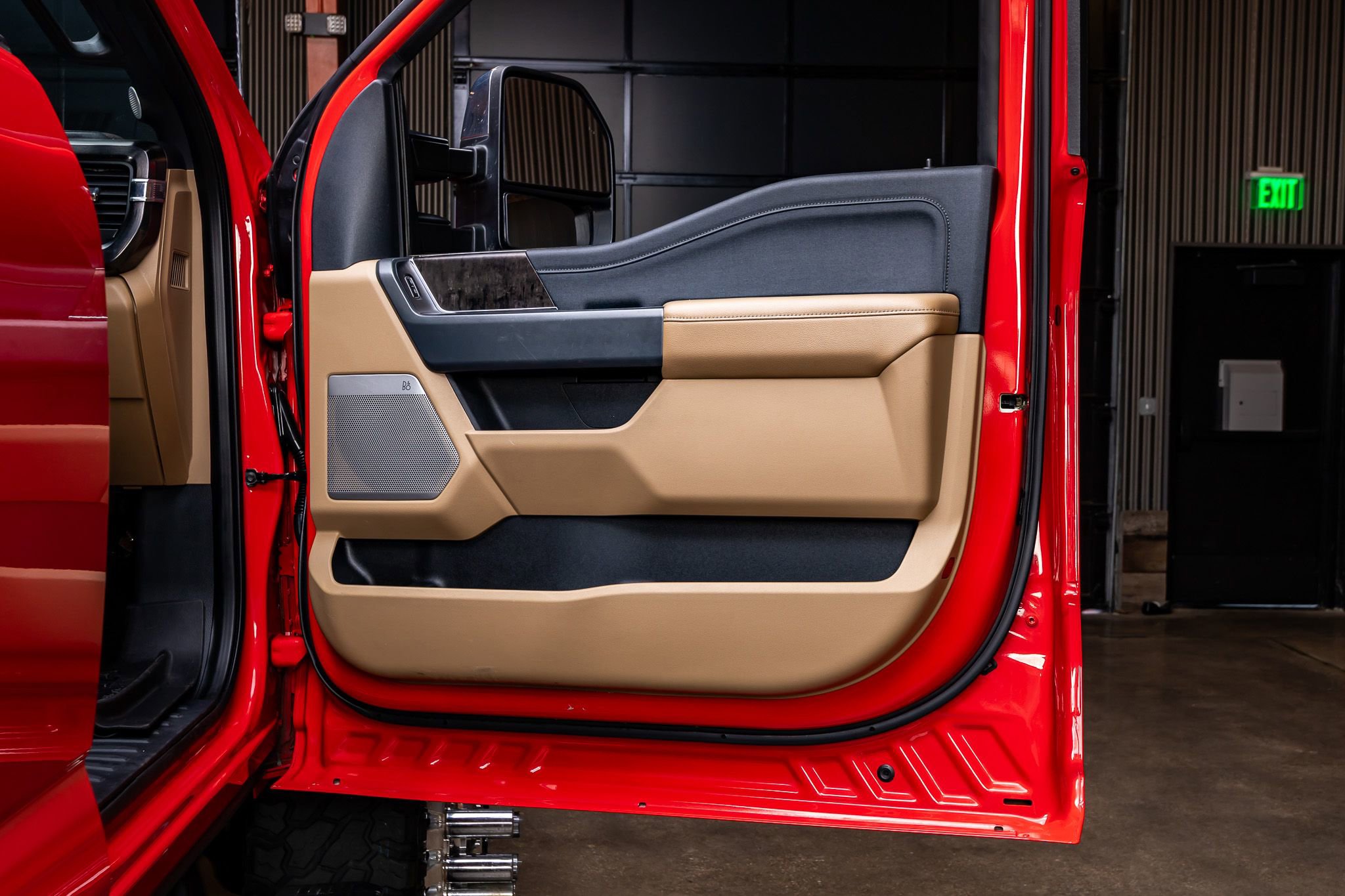 Used 2023 Ford F450 Lariat w/ Lariat Ultimate Package image 36