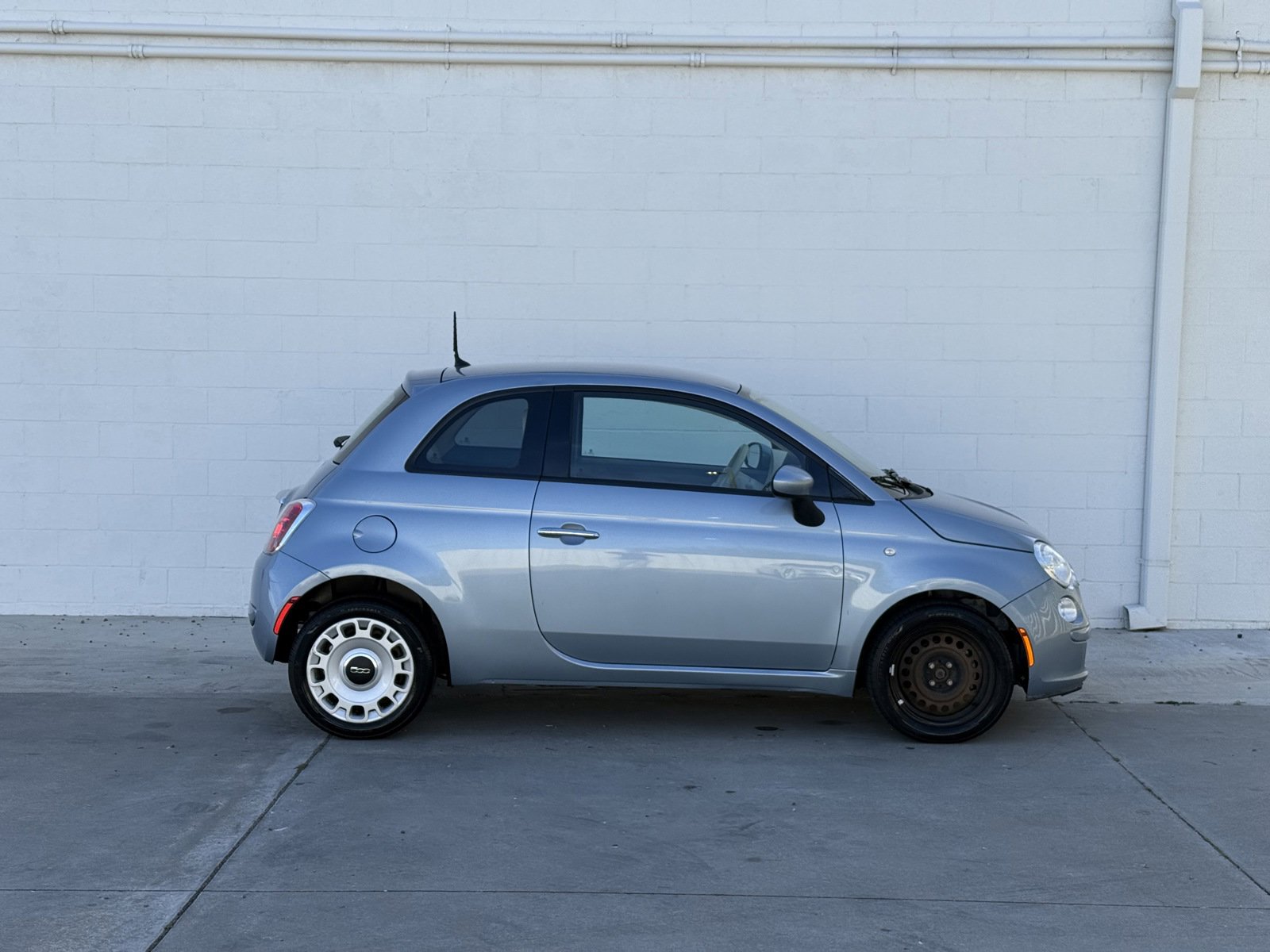 Used 2014 FIAT 500 Pop image 9