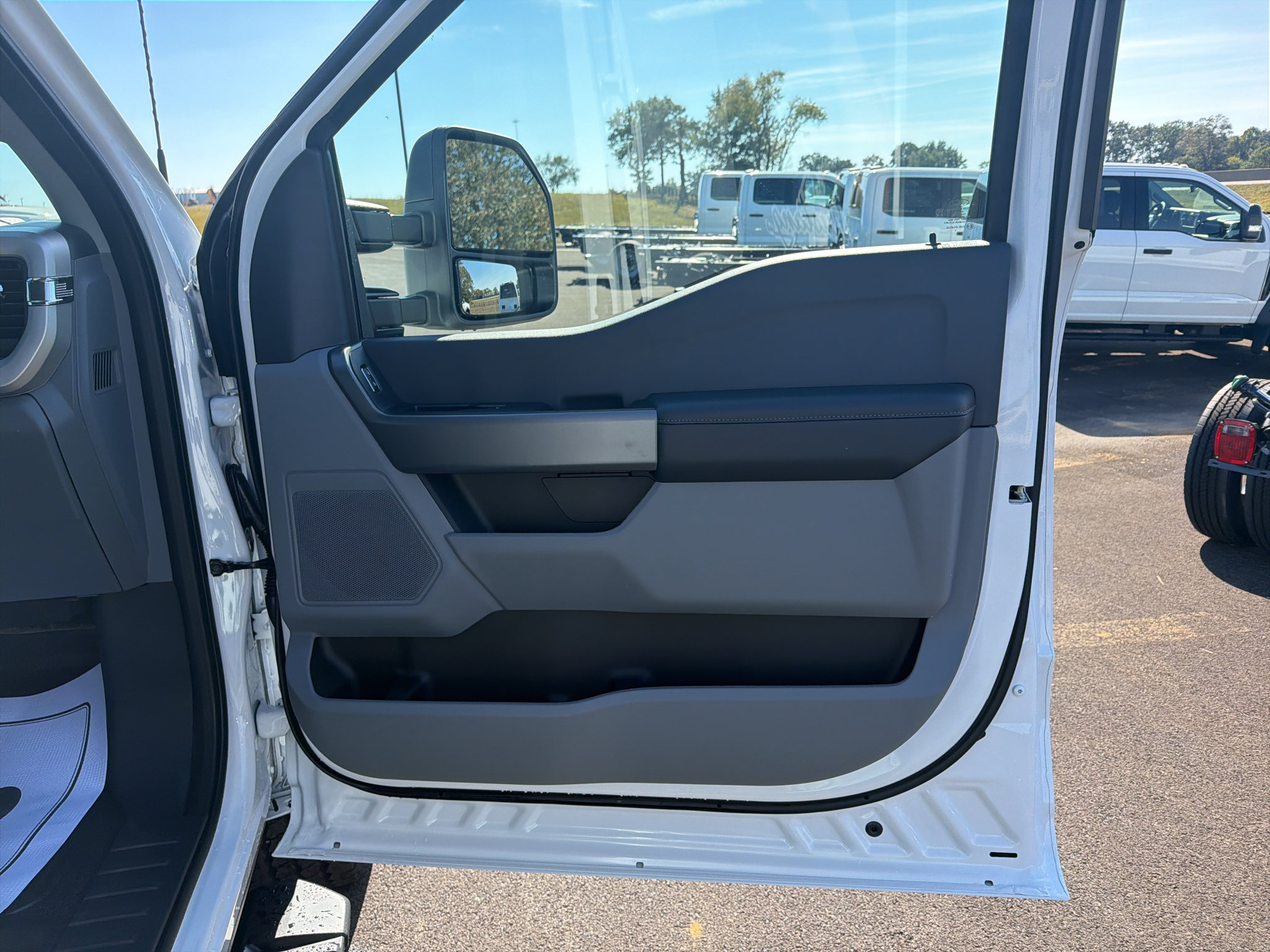 New 2027 Ford F250 XLT AWD/4WD image 35