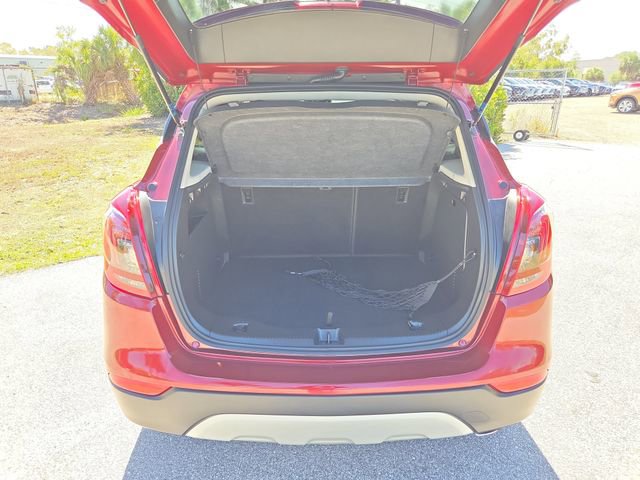 Certified 2022 Buick Encore Preferred w/ Safety Package image 5